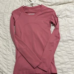 Lululemon swiftly tech